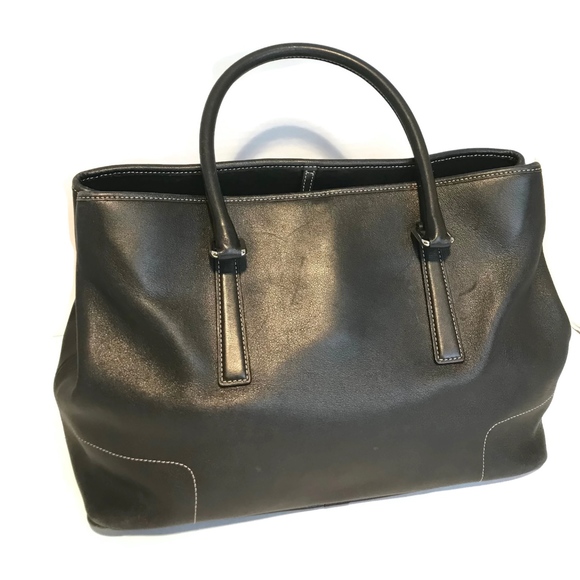 Coach Handbags - Chic Coach, Black Leather Satchel!